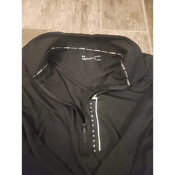 Under Armour Run Womens LARGE Half Zip Long Sleeve Training Top Black And GREEN - Picture 4 of 6